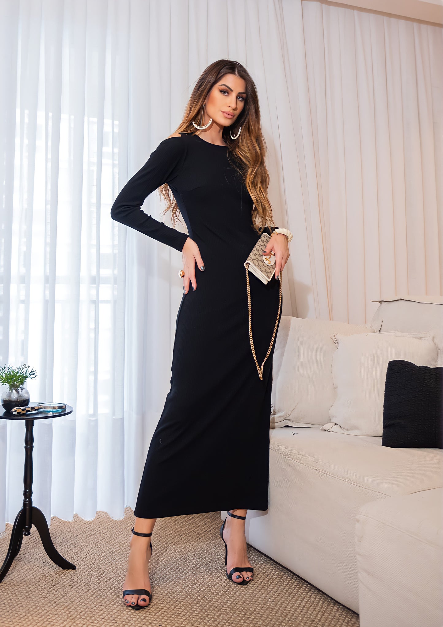 Show Stopper Ribbed Dress in Black