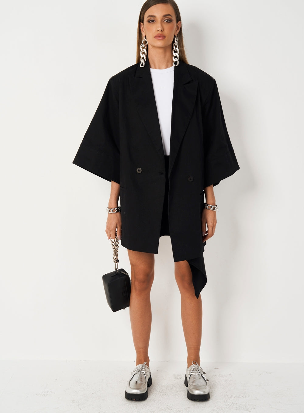 Tailored Oversized Blazer in Black - Women's Clothing - Do Brasil – Do  Brasil AB